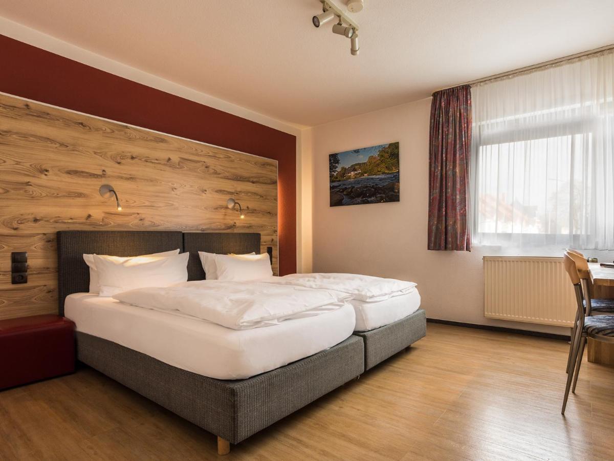 Hotel Hansen Bergisch Gladbach Exterior foto