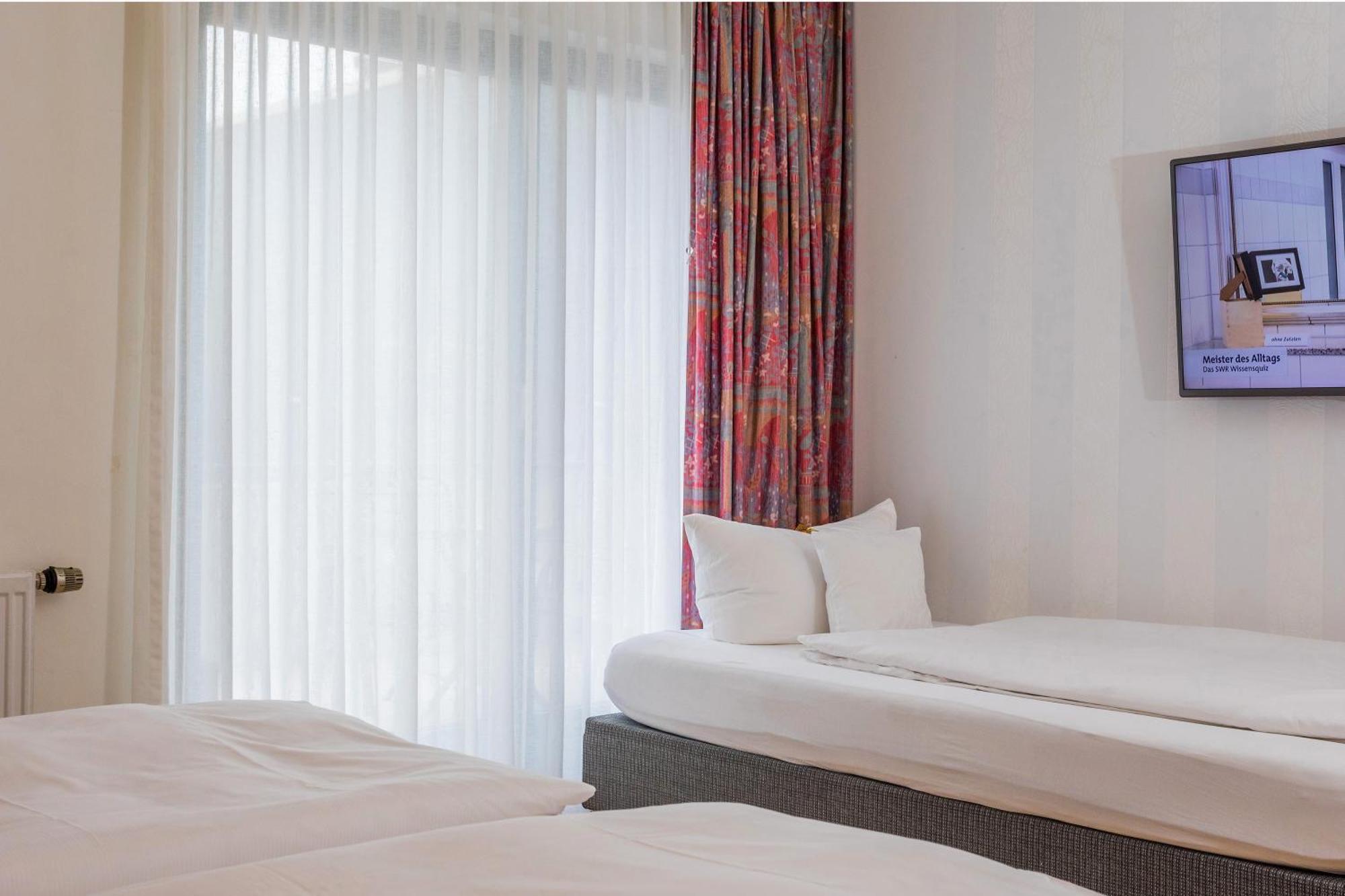 Hotel Hansen Bergisch Gladbach Exterior foto